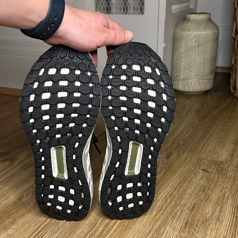 Adidas x Stella McCartney Ultraboost (Never Worn) - Picture 6 of 7